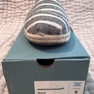 TOMS Nova Gray Striped Espadrilles (NEW)